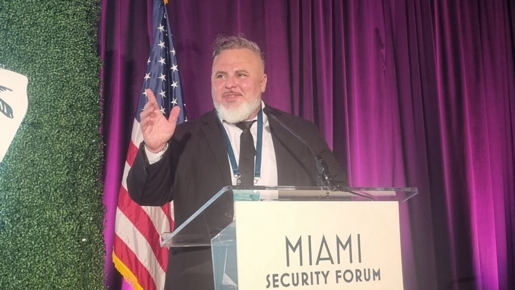 Fernando Leon en Miamy Security Forum